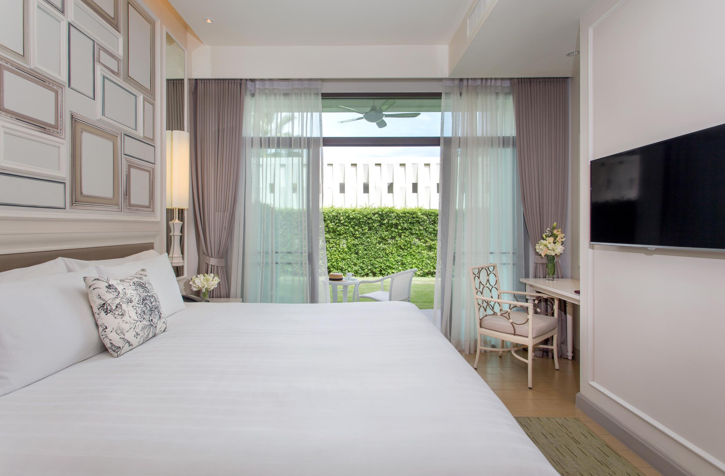 U Sathorn Bangkok - SHA Extra Plus Bagian luar foto